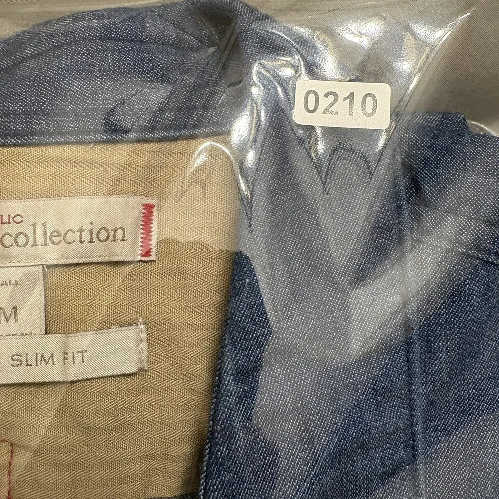 Banana Republic Heritage Denim Shirt Medium Tall Men's Long Sleeve Button Down